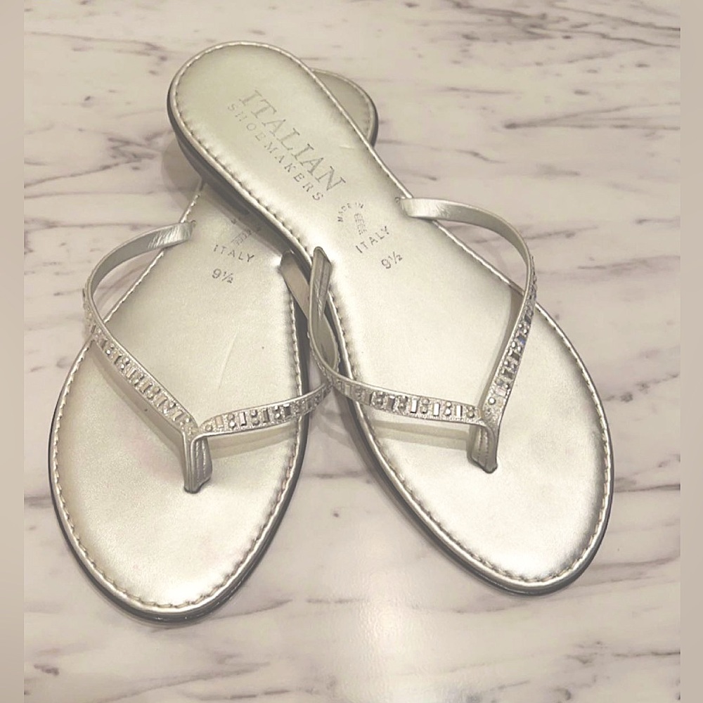 ITALIAN SHOEMAKERS  I  Silver Bling Flip Flop Sandals